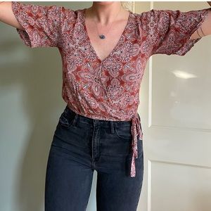 Mandala Pattern Top, size small